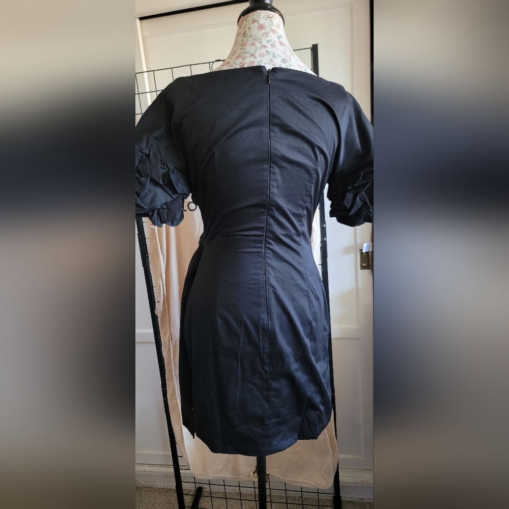 Fame And Partners Elegant Black Off-Shoulder Wrap Dress with Side Bow Size 4 - Picture 8 of 10